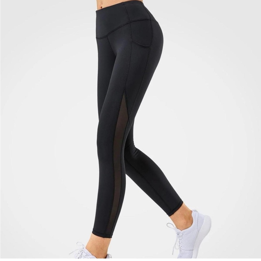 Lululemon Women's Black Yoga Pants